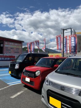 軽自動車　展示　店頭　販売中