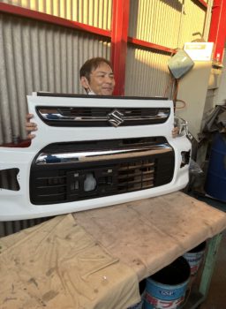 スズキ　新車ワゴンＲフォグランプ取り付け　リース